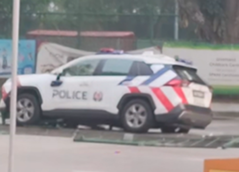 Police car mounts kerb, crashes into road divider in Geylang Bahru