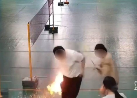 Phone catches fire in man's pants after he falls during badminton game in Hubei