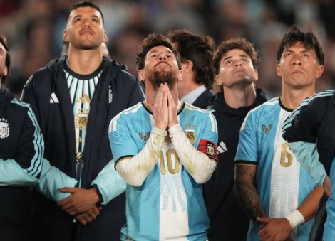 Messi caps Argentina farewell with a penalty and 2 assists in a 3-0 win over Benin 