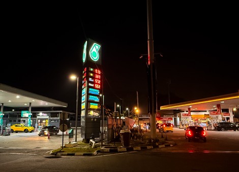 Malaysia to ensure fuel supplies through year-end, ministry says