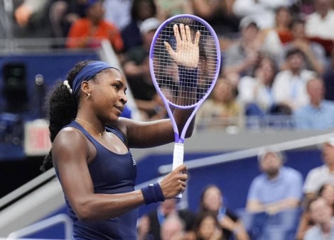 Coco Gauff opens her quest for a second US Open title with a win over Sonmez