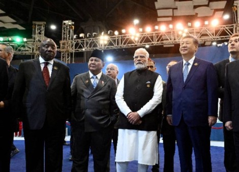 Xi urges BRICS peace role in Middle East, courts Modi on India visit