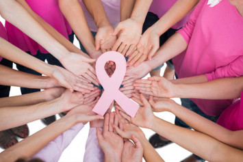 Risk of  breast cancer's return looms for 20 years: Study 