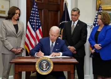 Biden signs executive order on abortion, declares Supreme Court 'out of control'