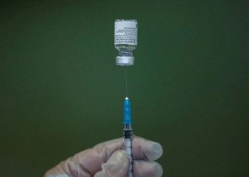 Amid Covid-19 vaccine booster data dilemma, EU nations' plans diverge