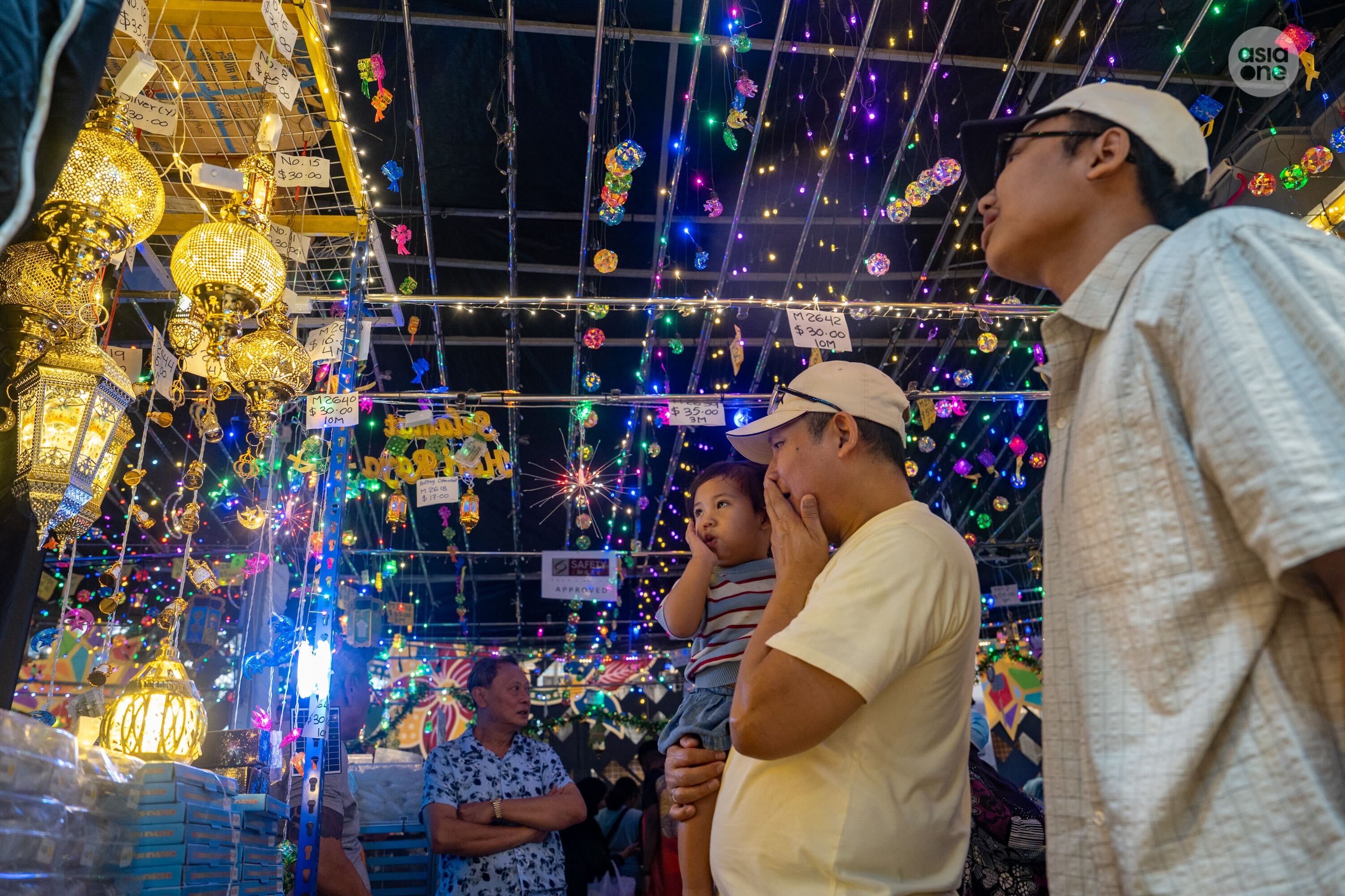 The Geylang Serai bazaar is intended as a focal point for families, friends and communities to gather and connect, welcoming people of all ages and backgrounds to experience and appreciate Malay/Muslim culture.